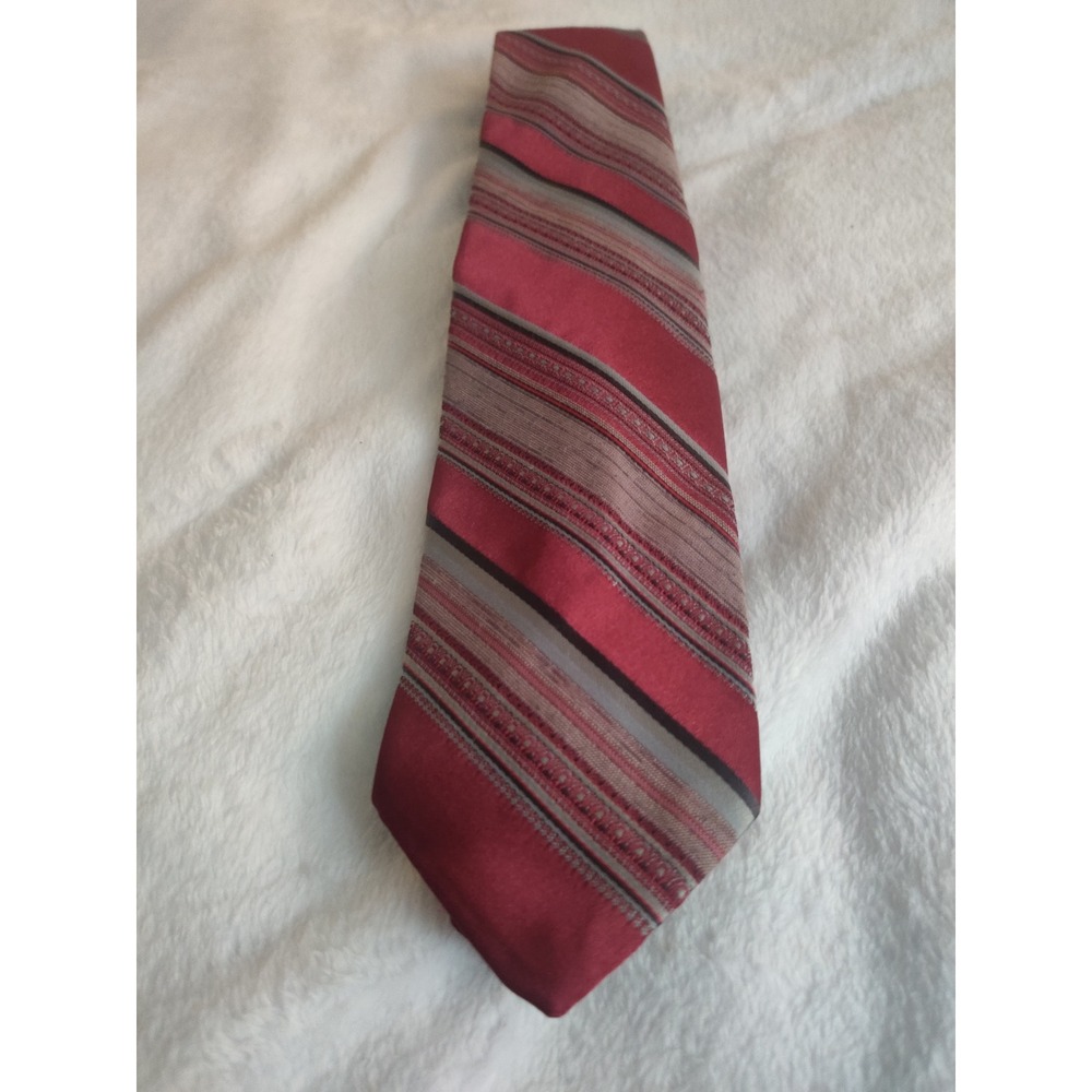 Brittania Mens Vintage Red Burgundy Grey Striped Polyester Necktie‎ WPL 2555